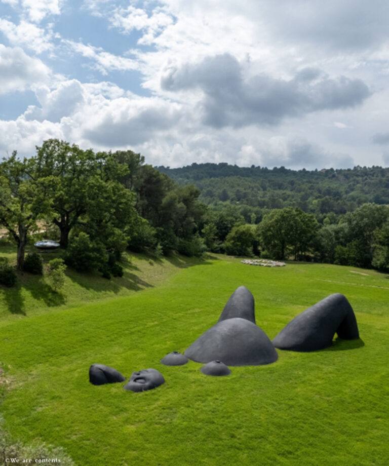 Mater Earth, photographie
